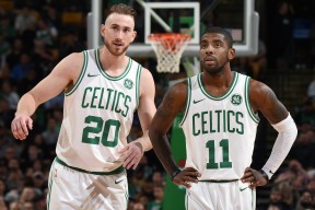 九游娱乐网站体验棒-西班牙骑手安娜·洛佩兹在国际马术大奖赛中取得个人最佳成绩。