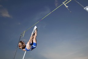 9游app-_猛龙展现韧性，越战越勇_，猛龙猛龙刁拳