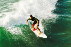 九游(jiuyou)官方网站-青年球员李明签约国内知名俱乐部，开启职业新篇章，cba李明