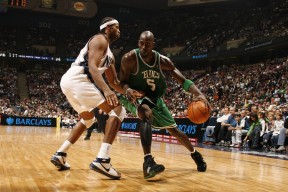 九游网游官网-英雄联盟 赛季关键比赛引发关注，lol重要赛事